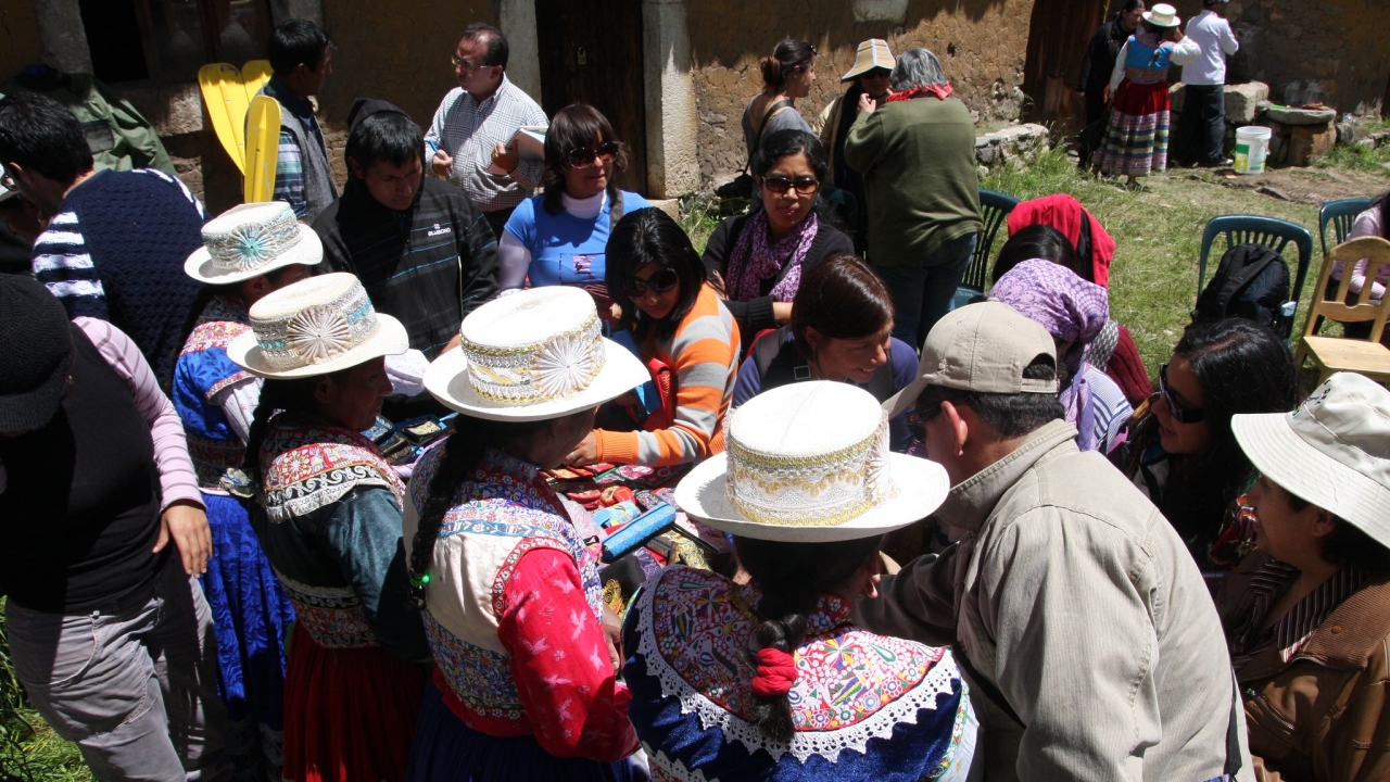 Plataforma internacional Diversidad Biocultural y Territorios