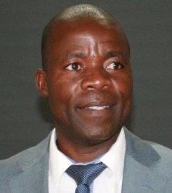 Charles Dhewa